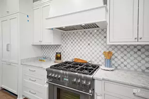 156 Hyacinth St, Fairhope, AL 36532 - Photo 15