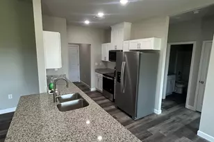 8736 Lockridge Rd, Foley, AL 36535 - Photo 5