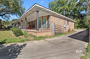 2705 E Woodcliff Dr, Mobile, AL 36693 - Photo 41