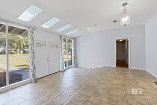 3913 Pembrocke Ave, Mobile, AL 36608 - Photo 9