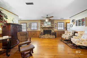 601 E 7th St, Bay Minette, AL 36507 - Photo 17