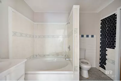 311 W Magnolia Street, Bay Minette, AL 36507 - Photo 23