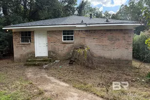 1454 Delusser St, Mobile, AL 36603 - Photo 13