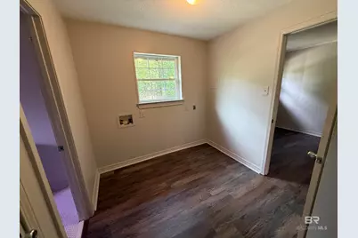 1454 Delusser Street, Mobile, AL 36603 - Photo 5