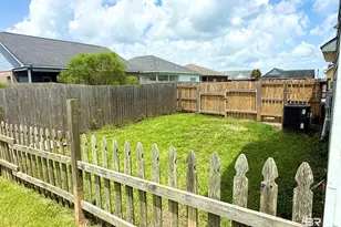 3869 Emerille Dr, Foley, AL 36535 - Photo 11