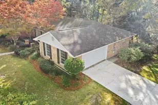 752 Evergreen St, Fairhope, AL 36532 - Photo 87