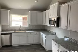 608 Mayflower Dr, Foley, AL 36535 - Photo 5