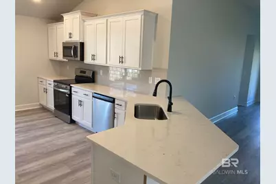 651 Mayflower Drive, Foley, AL 36535 - Photo 7