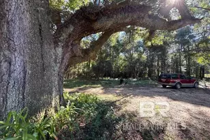 20855 Indian Oaks Rd, Robertsdale, AL 36567 - Photo 5