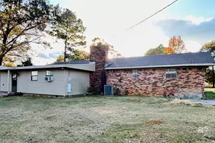 822 Dogwood Rd, Brewton, AL 36426 - Photo 3