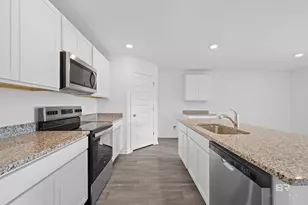 14639 Dayton Cir, Foley, AL 36535 - Photo 11