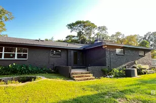 703 Bellangee Ave, Fairhope, AL 36532 - Photo 23