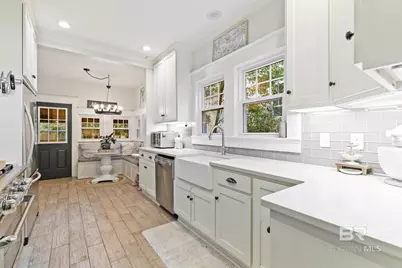 20 Bienville Avenue, Mobile, AL 36606 - Photo 17