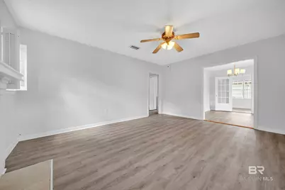 32 Sherwood Drive, Mobile, AL 36606 - Photo 9