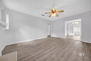 32 Sherwood Dr, Mobile, AL 36606 - Photo 9