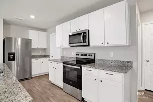 32146 Calder Ct, Spanish Fort, AL 36527 - Photo 9