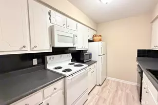 110 5th St, Daphne, AL 36526 - Photo 9