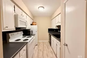 110 5th St, Daphne, AL 36526 - Photo 7