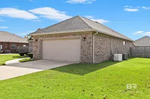 9388 Pembrook Loop, Fairhope, AL 36532 - Photo 3