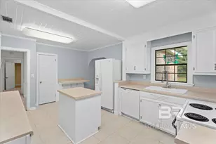 404 NW 3rd St, Summerdale, AL 36580 - Photo 9