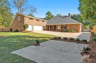 253 Blue Island St, Fairhope, AL 36532 - Photo 11