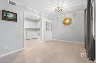 207 S Mobile St, Fairhope, AL 36532 - Photo 5