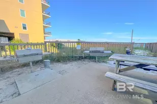 1027 W Beach Blvd, Gulf Shores, AL 36542 - Photo 17