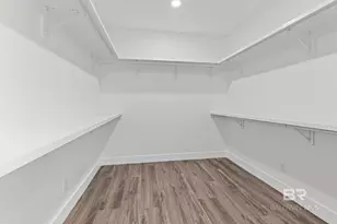 810 Wildwood Dr, Mobile, AL 36693 - Photo 13