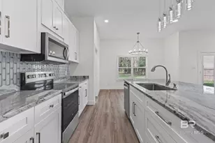 810 Wildwood Dr, Mobile, AL 36693 - Photo 17