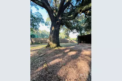 24561 Peavy Lane, Robertsdale, AL 36567 - Photo 3