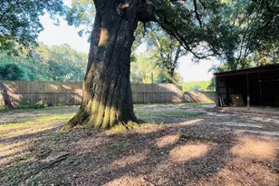 24561 Peavy Ln, Robertsdale, AL 36567 - Photo 3