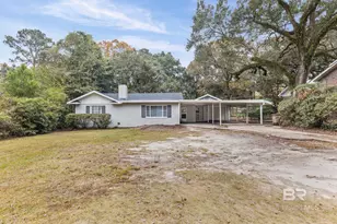 3875 Hawthorne Dr, Mobile, AL 36693 - Photo 1