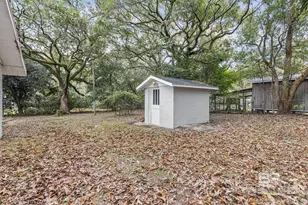 3875 Hawthorne Dr, Mobile, AL 36693 - Photo 15