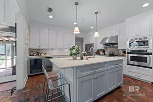 18318 Woodland Dr, Fairhope, AL 36532 - Photo 3