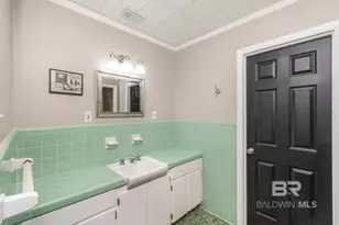 913 Cottage Hill Ave, Mobile, AL 36693 - Photo 35