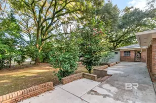 913 Cottage Hill Ave, Mobile, AL 36693 - Photo 13