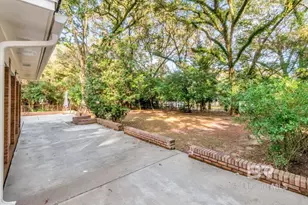 913 Cottage Hill Ave, Mobile, AL 36693 - Photo 9