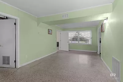 300 W Pedigo Avenue, Foley, AL 36535 - Photo 13