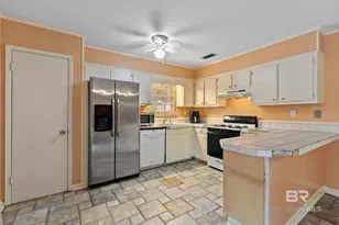 1701 Phillips Ln, Mobile, AL 36618 - Photo 13