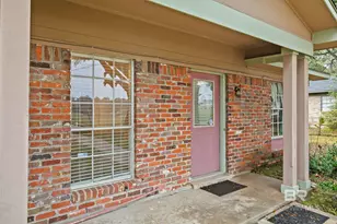 1701 Phillips Ln, Mobile, AL 36618 - Photo 5