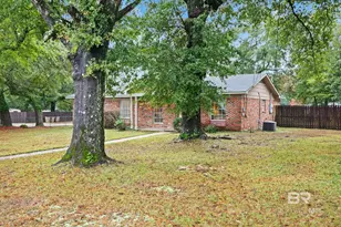 1701 Phillips Ln, Mobile, AL 36618 - Photo 3