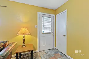 1701 Phillips Ln, Mobile, AL 36618 - Photo 9