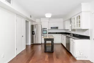 6208 Palos Ct, Mobile, AL 36609 - Photo 9