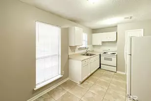 6427 Schoel Ln, Gulf Shores, AL 36542 - Photo 5