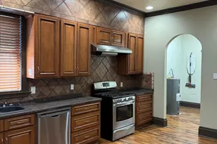 253 Cherokee St, Mobile, AL 36606 - Photo 7