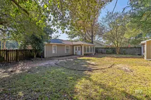 409 Nichols Ave, Fairhope, AL 36532 - Photo 25