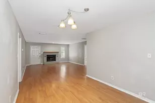 409 Nichols Ave, Fairhope, AL 36532 - Photo 9