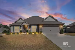 191 Ornate Ave, Fairhope, AL 36532 - Photo 1