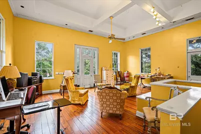 208 S Warren Street, Mobile, AL 36602 - Photo 17