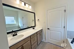 969 Ashville Cir, Foley, AL 36535 - Photo 11